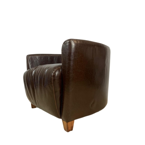 794 - Modern Art Deco style leather armchair. 79x90x70cm.