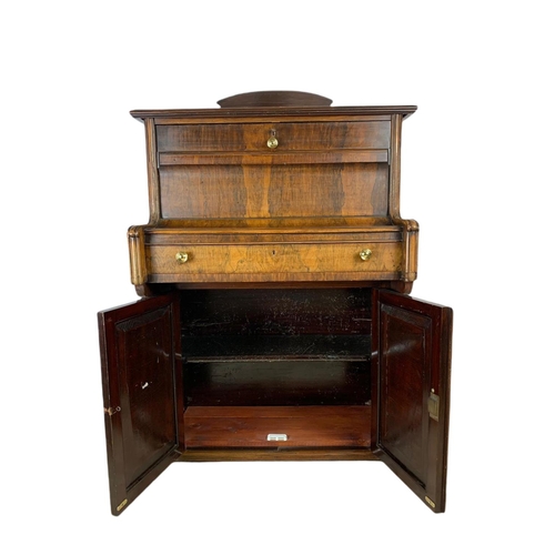 970 - Late Victorian rosewood writing bureau. 84x47x123cm