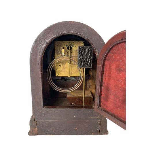 297 - Early 20th century inlaid mantle clock with key and pendulum. Circa 1920’s/30’s. 22/15/30cm