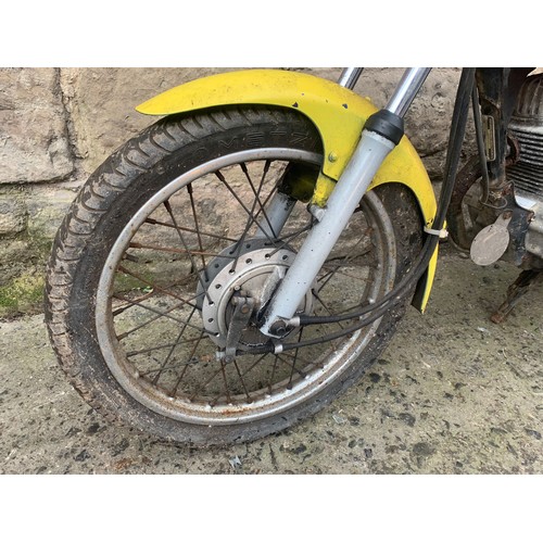 384 - Honda CG 125 HPI motorbike