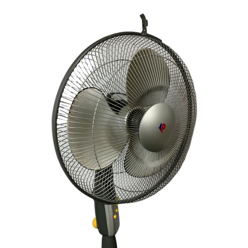 363a - Pair of tall electric fans. 111cm