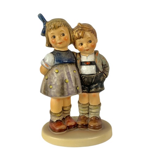 462 - Exclusive Edition Goebel figurine. 13.5cm