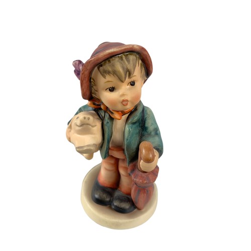 476 - Limited Edition Goebel pottery figure. 11.5cm