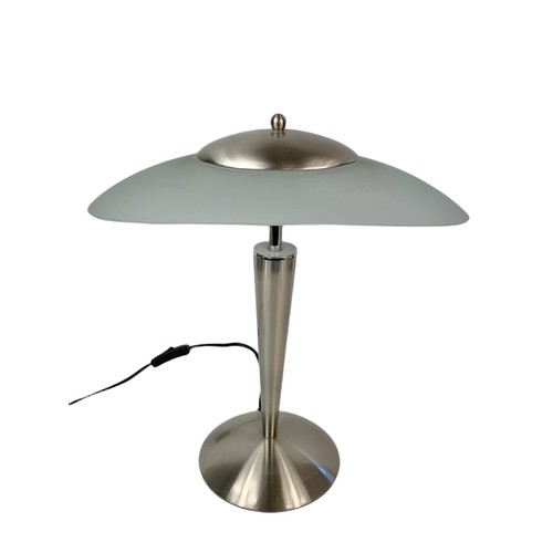 484 - Table lamp with chrome base and glass shade. 42x47.5cm