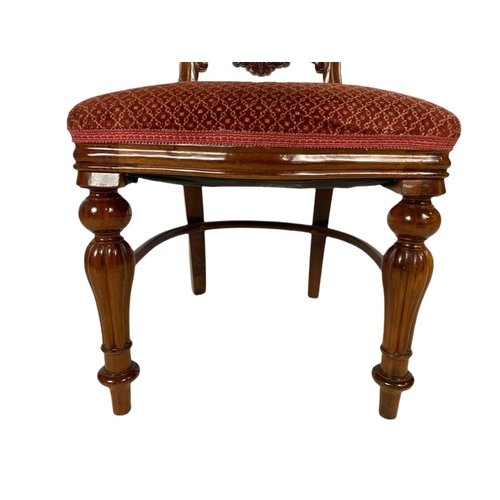 1008 - Set of 6 Victorian style mahogany balloon back chairs.