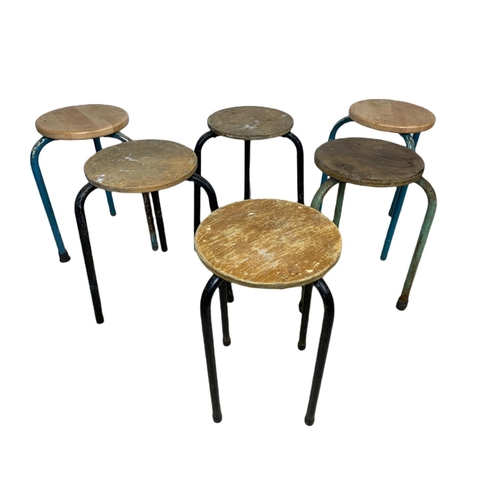 1042 - 6 vintage stools and a vintage high stool.