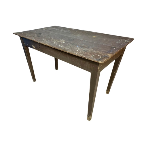 1045 - Early 20th century pine country house table by Esavian. 122x70.5x77cm