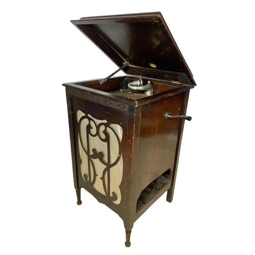 1141 - Early 20th century gramophone, a vintage twist leg painted window table and a nest of tables.