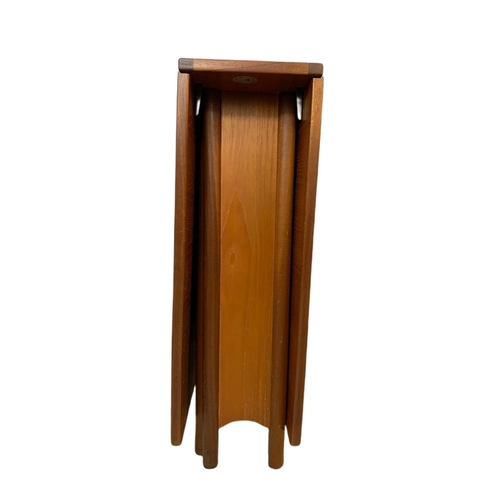 989 - McIntosh teak mid century drop leaf dining table. Extended 150x91.5x74cm