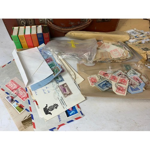 713 - Very large quantity of old stamps.