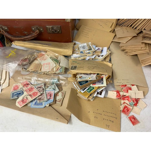 713 - Very large quantity of old stamps.