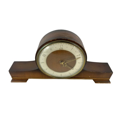 555 - Vintage mantle clock, 31cm