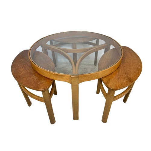 1004 - Nathan teak mid century trinity nest of tables/coffee table. 82x51.5cm