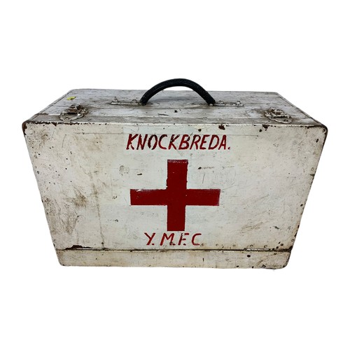 372c - Vintage first aid box. Y.M.F.C. 46x22x30cm