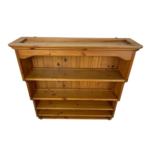 1108 - Pine wall hanging shelving unit. 95/27/101.5cm