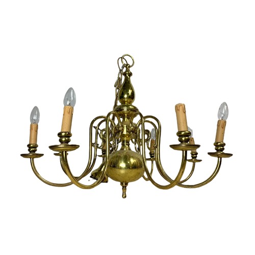 578 - Large vintage brass chandelier. Including chain 82/144cm, base 82/66cm