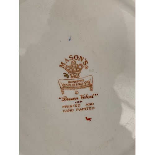 588 - Quantity of Royal Albert, Masons and Wedgwood pottery. Wedgwood bowl 21x10cm. Largest Masons plate 2... 