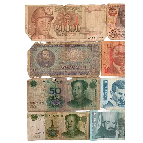 650f - Quantity of vintage foreign bank notes