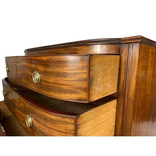 996a - Large Georgian mahogany bow front chest of drawers. 96x51.5x97cm