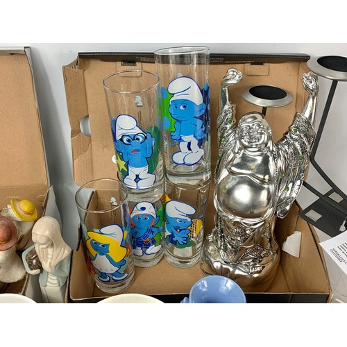 776 - Large quantity of pottery and glassware etc.