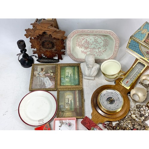 778 - Quantity of vintage costume jewellery, vintage and Victorian pottery etc.