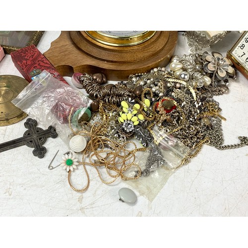 778 - Quantity of vintage costume jewellery, vintage and Victorian pottery etc.