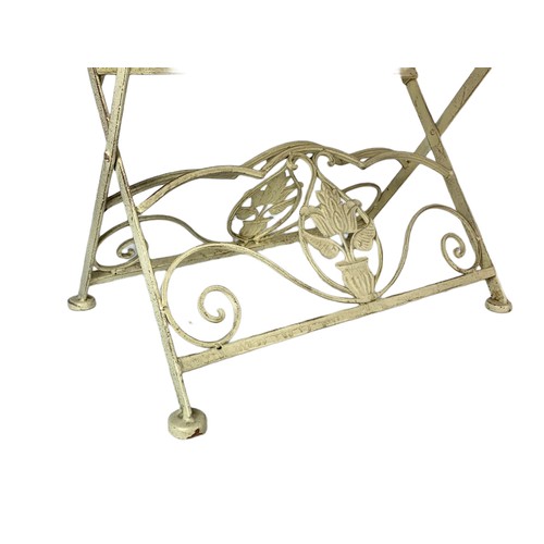 374a - Ornate folding bench, 70x42x47cm