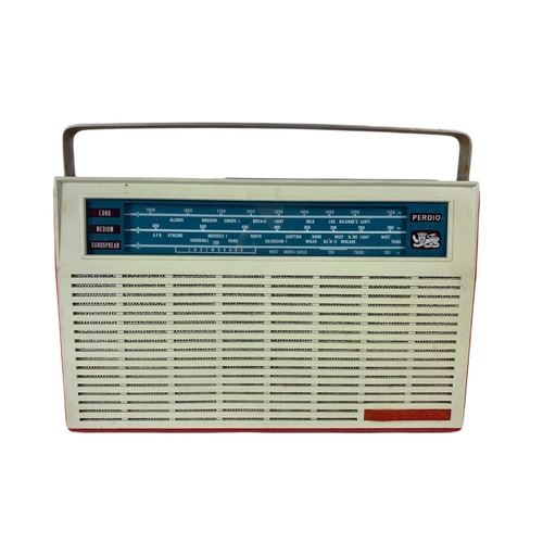 157 - Vintage Perdue Caralux radio. 32 x 10 x 24cm