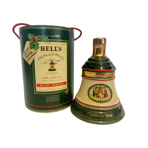 71 - Unopened Bell’s Old Scotch Whisky. Extra Special. Christmas 1988. By Wade. 75cl. 43%vol.