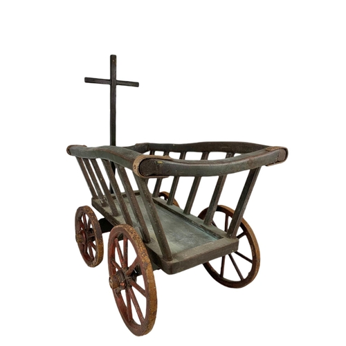 85 - Vintage wooden cart. 61/35/31cm.