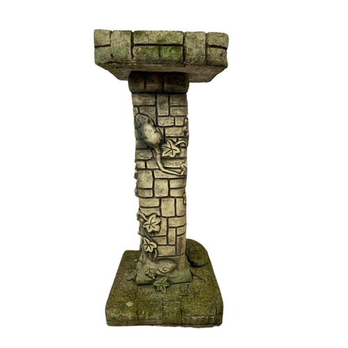 123 - Concrete garden birdbath. 34 x 32 x 76cm