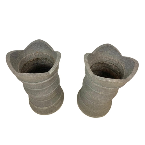 124 - Pair of plastic garden planters, 51cm