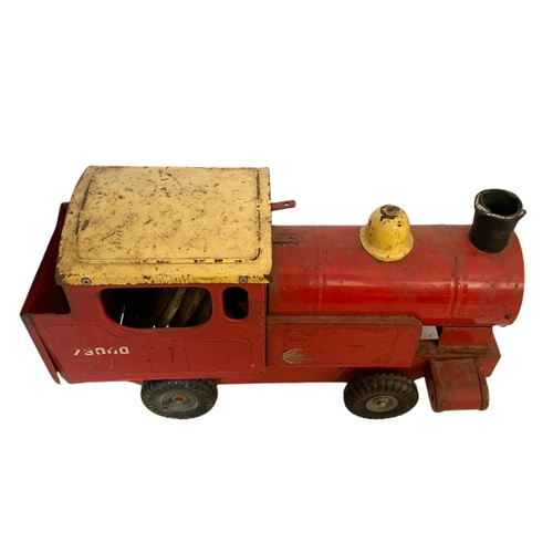 164 - Large vintage tinplate train by Triang. 44 x 24cm