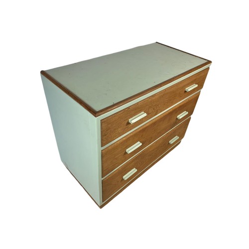 1166 - Vintage chest of 3 drawers. 92 x 46 x 76cm