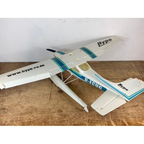 168 - Hype Cessna 182 Skylane remote control plane. 120 x 92cm