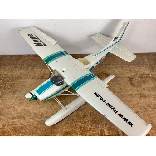 168 - Hype Cessna 182 Skylane remote control plane. 120 x 92cm