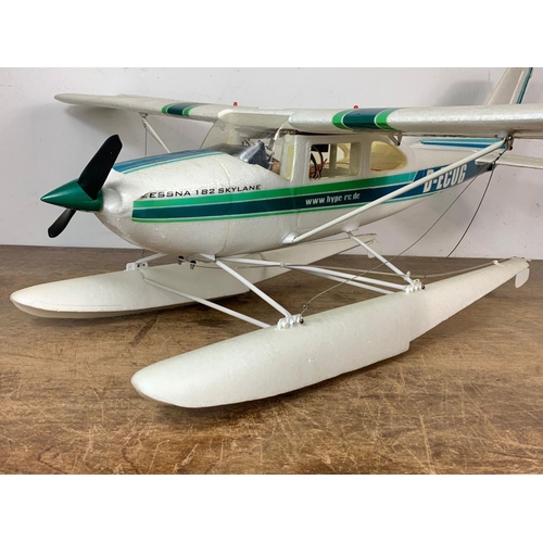 168 - Hype Cessna 182 Skylane remote control plane. 120 x 92cm