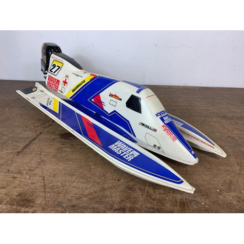 173 - Kyosho Wave Master remote control boat. 67cm