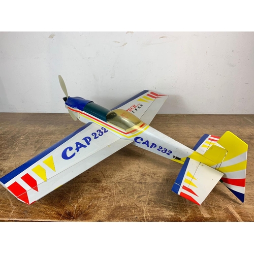 174 - Art Tech Cap 232 remote control plane. 93 x 89cm