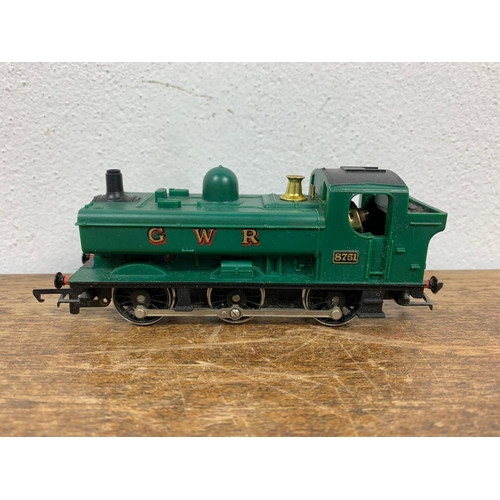 39 - 4 Hornby Railways model trains. LMS Class 4P 264 Tank in box 29.5cm, Hornby 040 Saddle Tank Desmond ... 