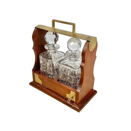 11 - 2 decanter Tantalus with key
