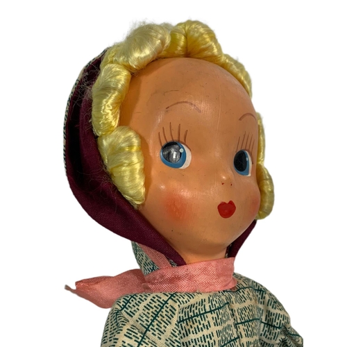 199 - Vintage early 20th century doll. 28cm