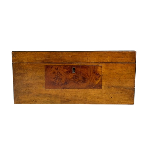 40 - Victorian inlaid desktop writing box. 35x24.5x15.5cm