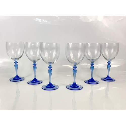 423 - Set of 6 wine glasses