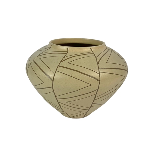 432 - 1980s Denby geometric abstract vase. 21x16cm