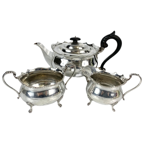 441 - 3 piece Victorian silver plated tea service.