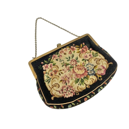 239 - Early 20th century ladies purses