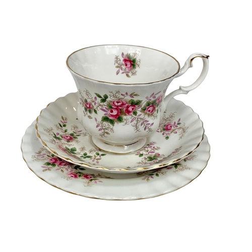 473 - 37 piece Royal Albert 