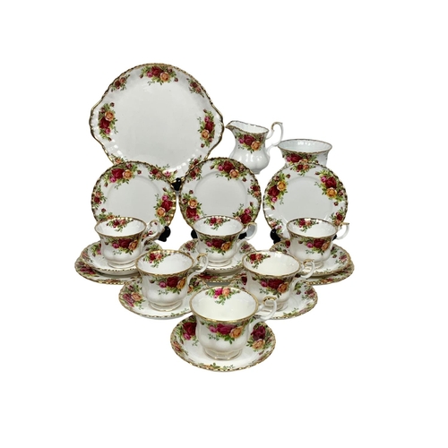 487 - 21pc Royal Albert Old Country Roses tea set