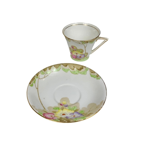 512 - 22 piece Art Deco Woodlands Standard China tea set